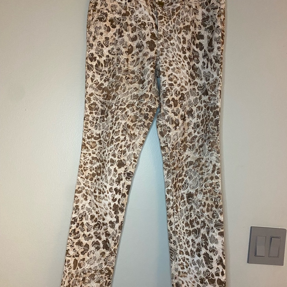 Cache jeans